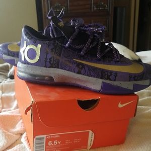 KD 6 Black History Month